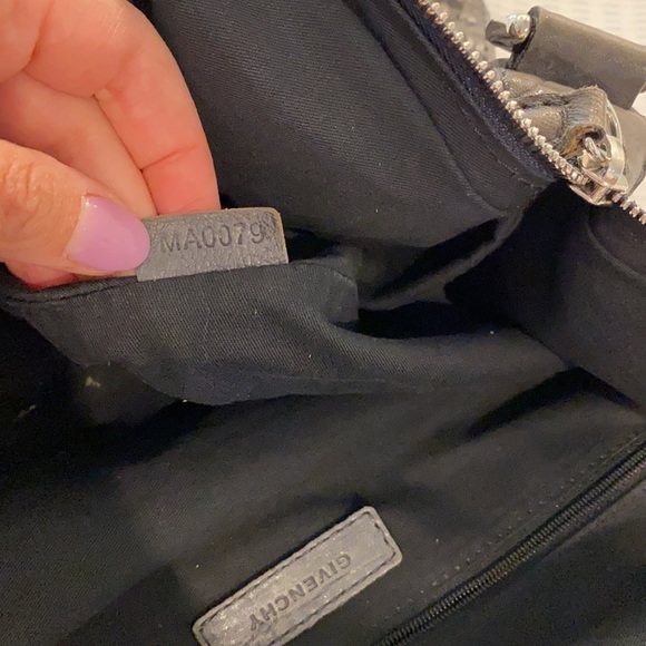 Givenchy Nightingale textured lambskin grey - Picture 13 of 14